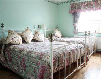 Rockfield House Hotel Голуей Екстериор снимка